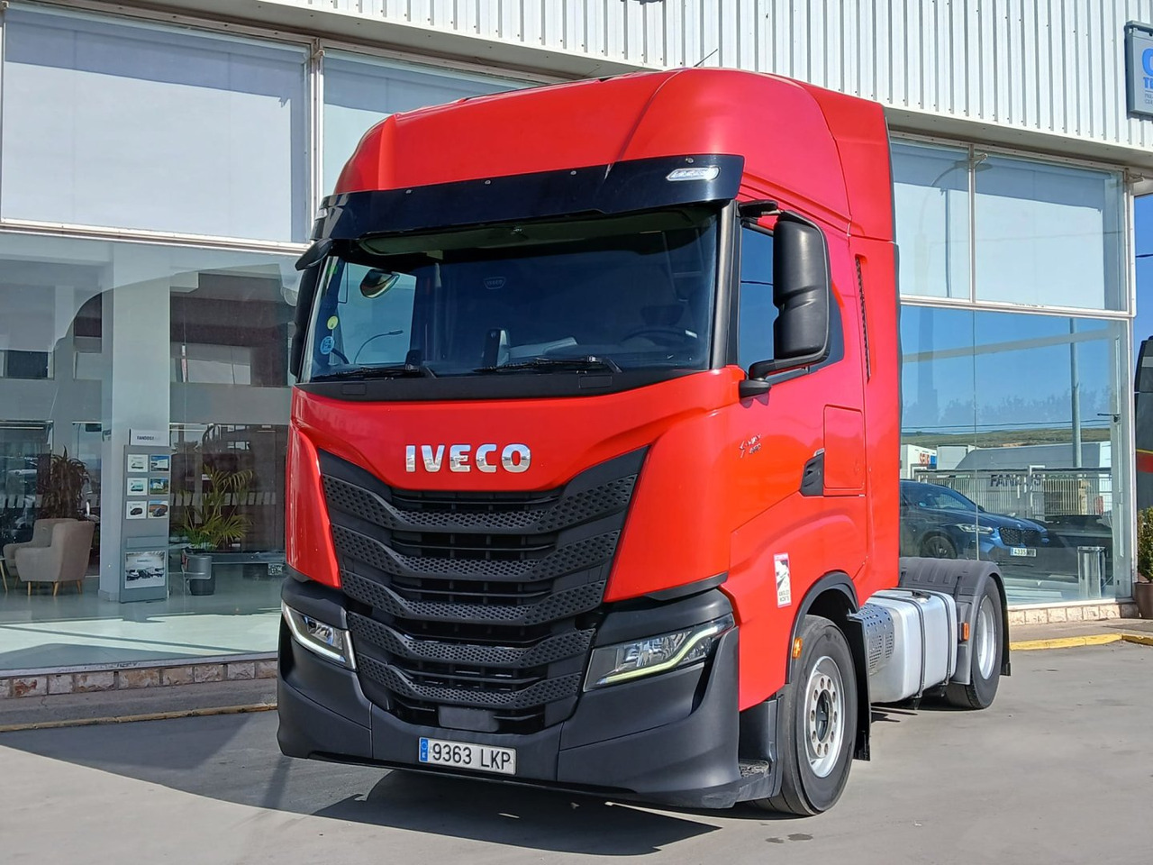 Cabeza Tractora IVECO 460 AUTOMATICO CON INTARDER - Тягач: фото 1 Cabeza Tractora IVECO 460 AUTOMATICO CON INTARDER - Тягач: фото 1