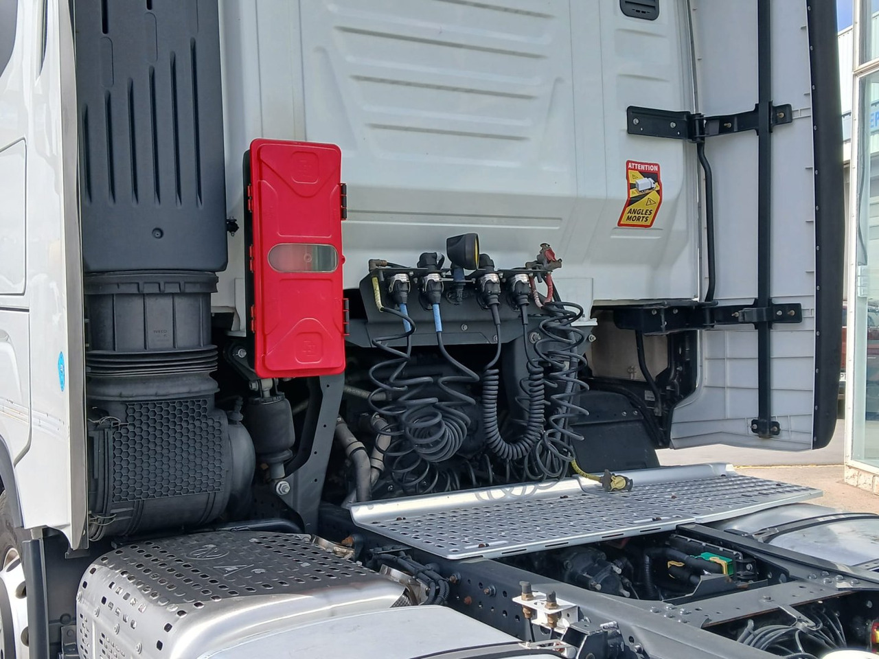Cabeza Tractora IVECO 460 AUTOMATICO INTARDER ADR - Тягач: фото 5 Cabeza Tractora IVECO 460 AUTOMATICO INTARDER ADR - Тягач: фото 5