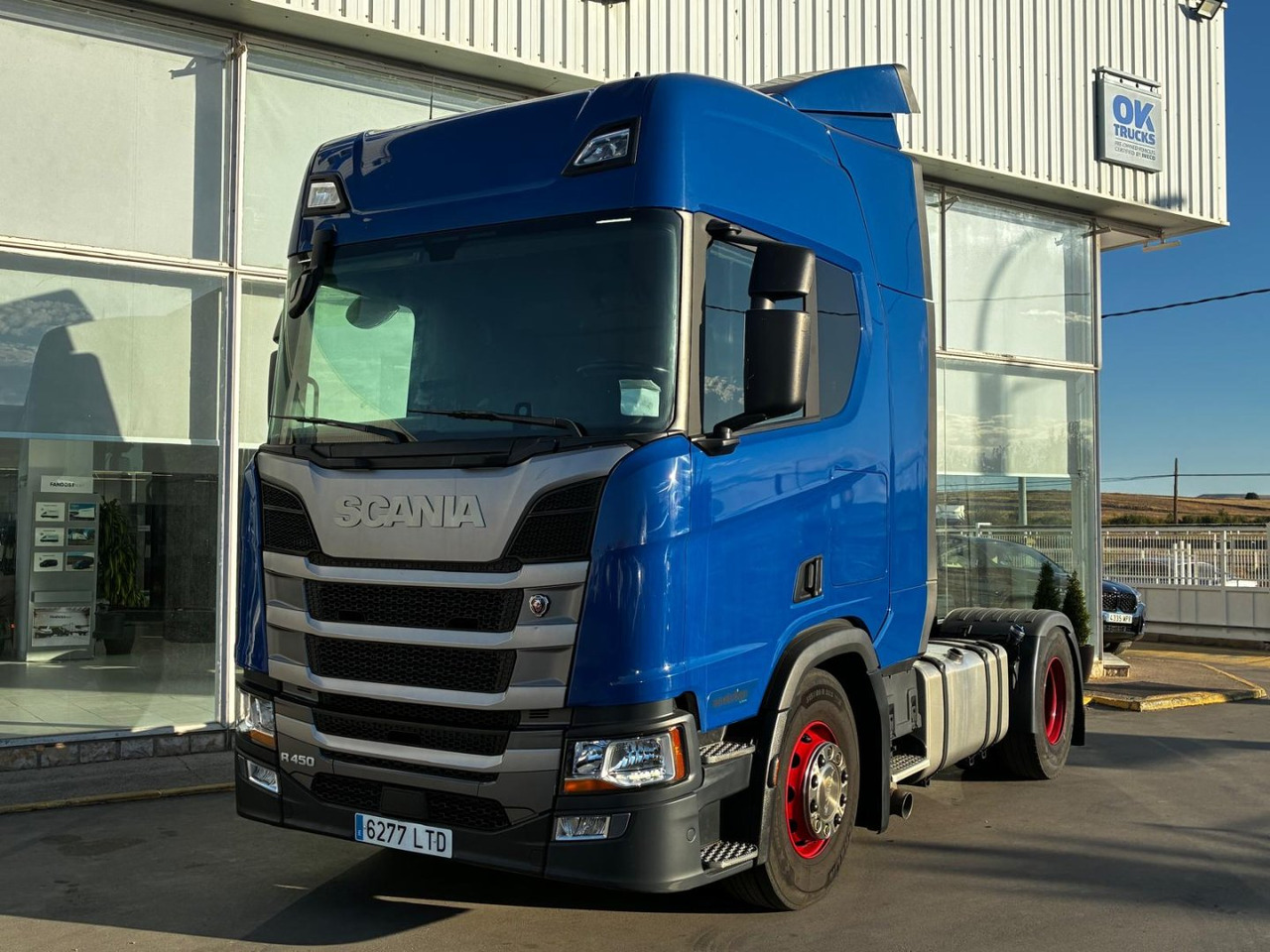 Cabeza Tractora Scania R450 AUTOMATICO-INTARDER - Тягач: фото 1 Cabeza Tractora Scania R450 AUTOMATICO-INTARDER - Тягач: фото 1