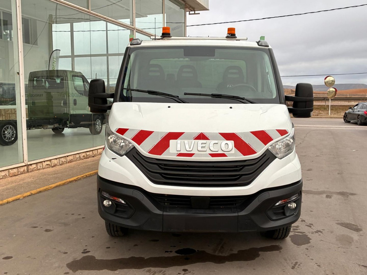 Volquete/Dumper IVECO 35C16 3.0 CAJA BASCULANTE - Малотоннажный самосвал: фото 2 Volquete/Dumper IVECO 35C16 3.0 CAJA BASCULANTE - Малотоннажный самосвал: фото 2