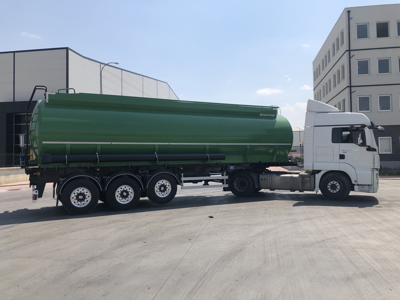 Новый Полуприцеп-цистерна для транспортировки химикатов NURSAN Slurry Tanker: фото 7 Новый Полуприцеп-цистерна для транспортировки химикатов NURSAN Slurry Tanker: фото 7