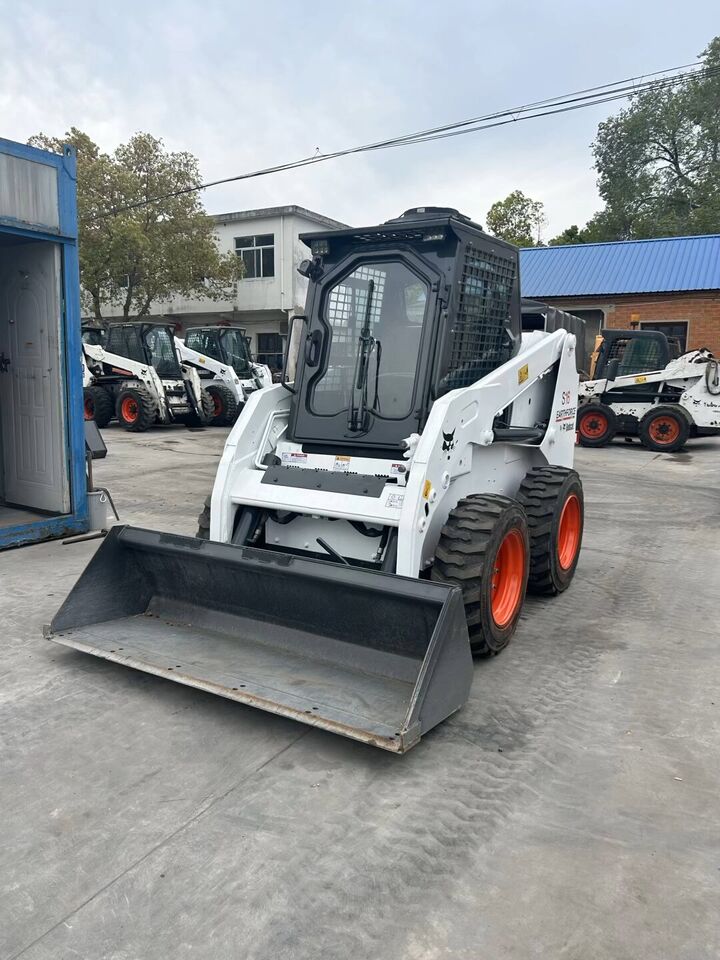 BOBCAT S16 - Мини-погрузчик с бортовым поворотом: фото 4 BOBCAT S16 - Мини-погрузчик с бортовым поворотом: фото 4
