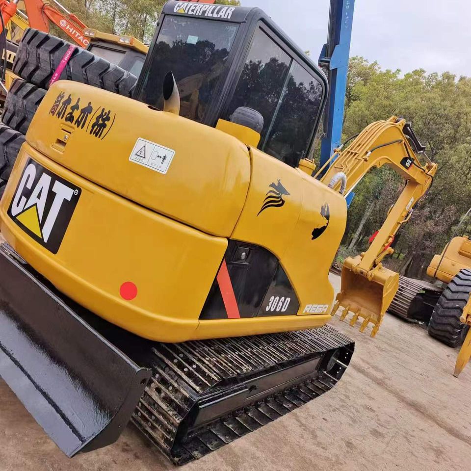 CAT 306 - Мини-экскаватор: фото 2 CAT 306 - Мини-экскаватор: фото 2