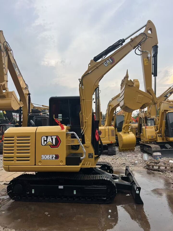 CAT 306E - Мини-экскаватор: фото 3 CAT 306E - Мини-экскаватор: фото 3