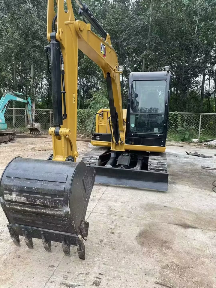 CAT 306E2 - Мини-экскаватор: фото 1 CAT 306E2 - Мини-экскаватор: фото 1