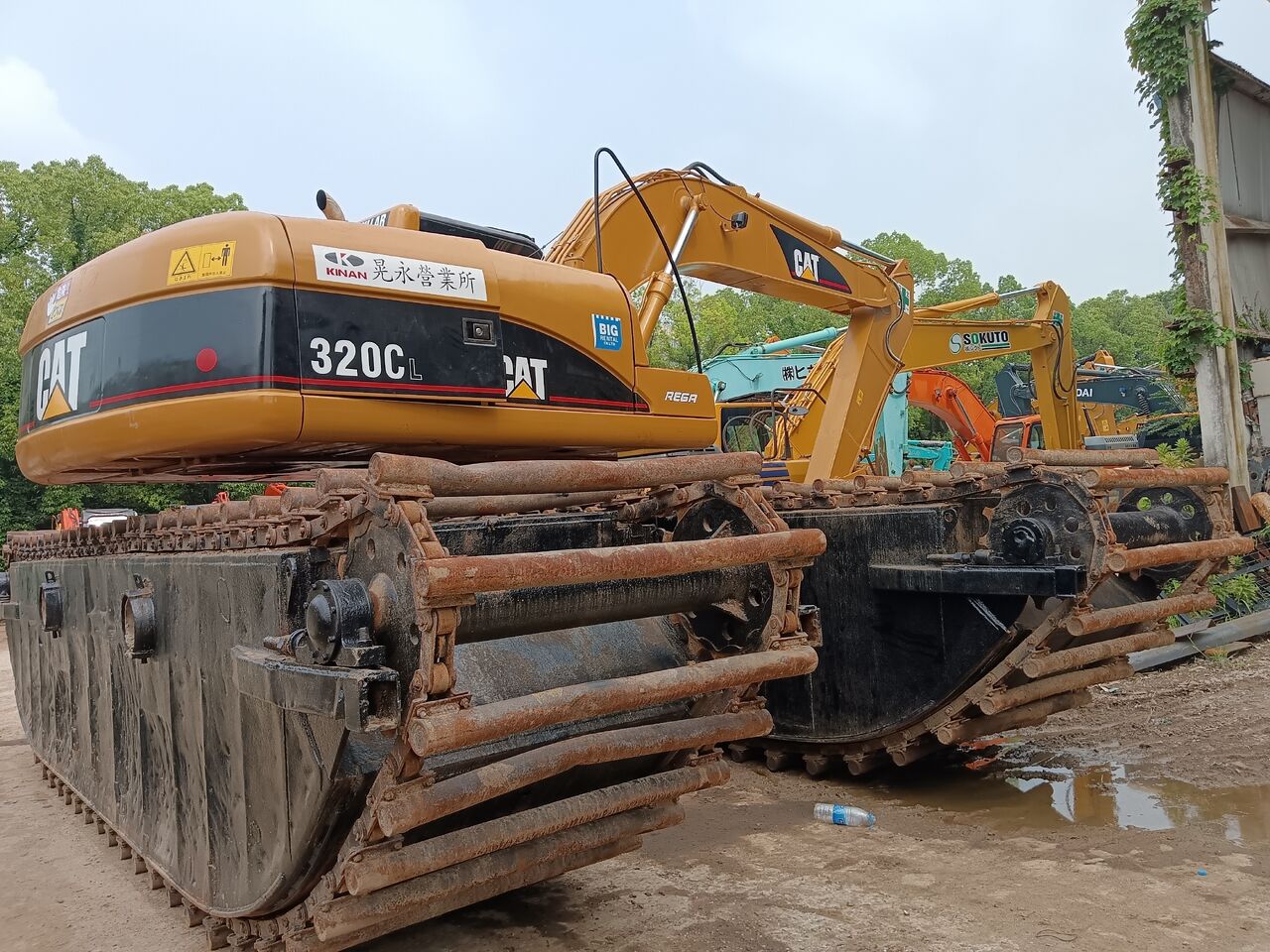 CAT 320CL Final source China - Водный экскаватор: фото 1 CAT 320CL Final source China - Водный экскаватор: фото 1