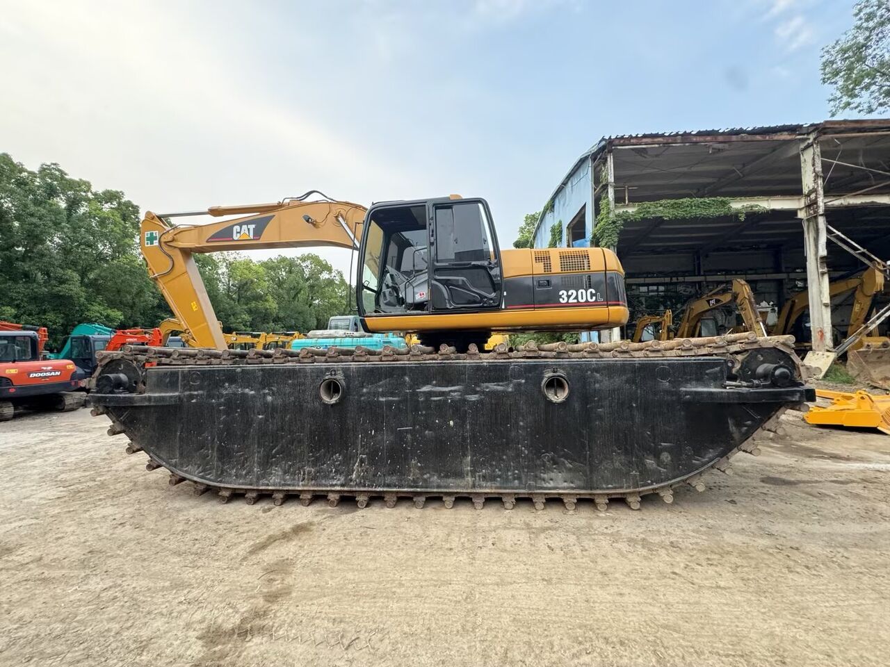 Водный экскаватор CAT 320CL Final source China: фото 10