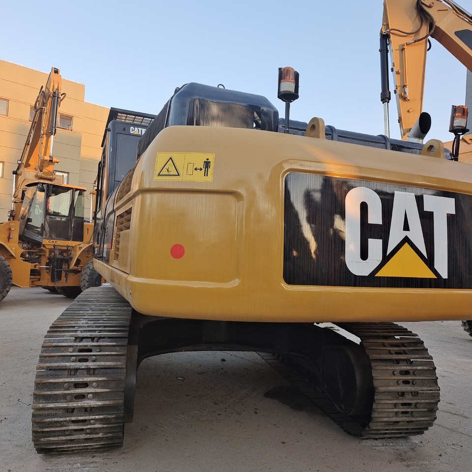 CAT 336D2 L - Гусеничный экскаватор: фото 4 CAT 336D2 L - Гусеничный экскаватор: фото 4