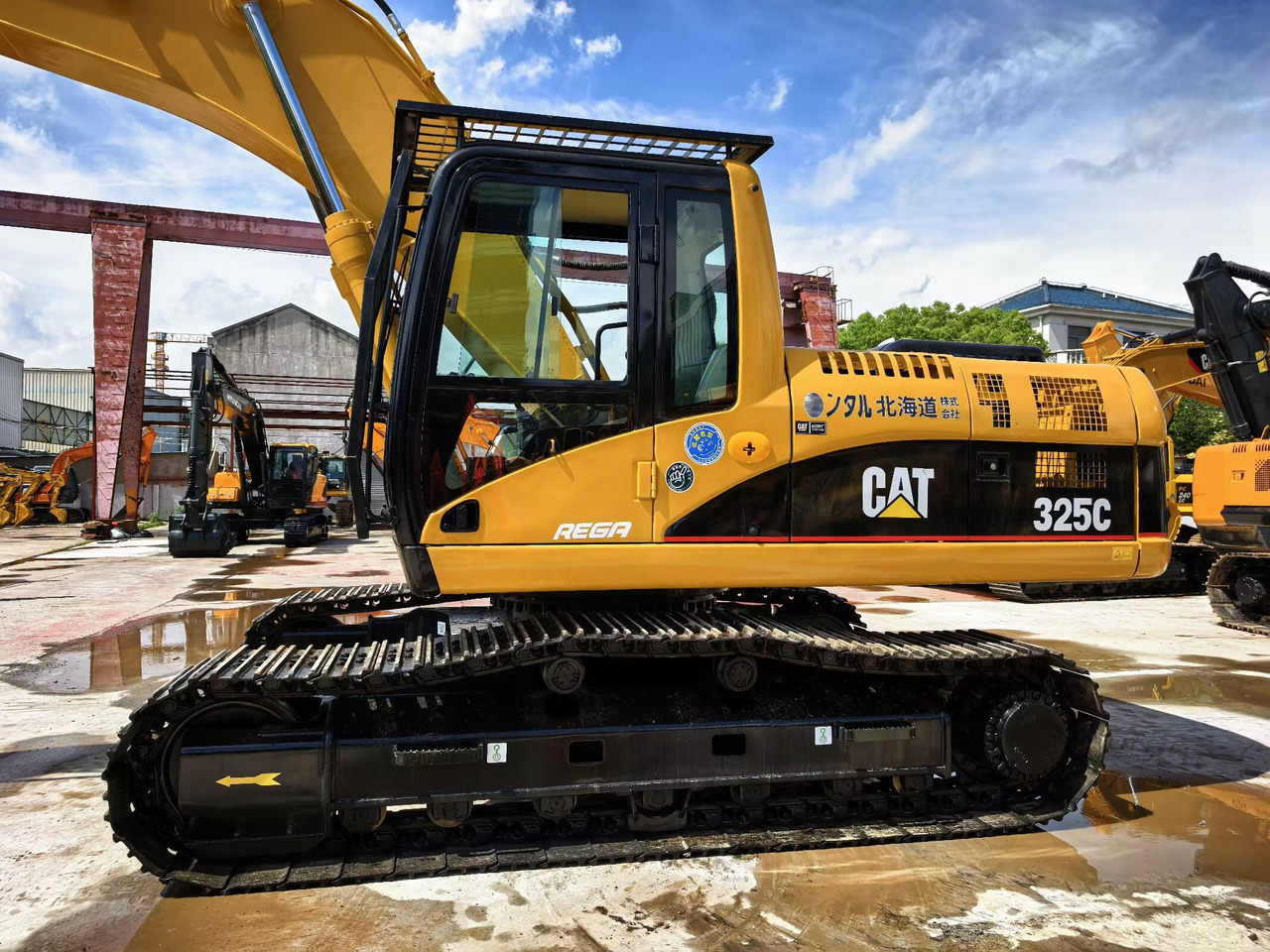 CATERPILLAR 325C - Гусеничный экскаватор: фото 1 CATERPILLAR 325C - Гусеничный экскаватор: фото 1