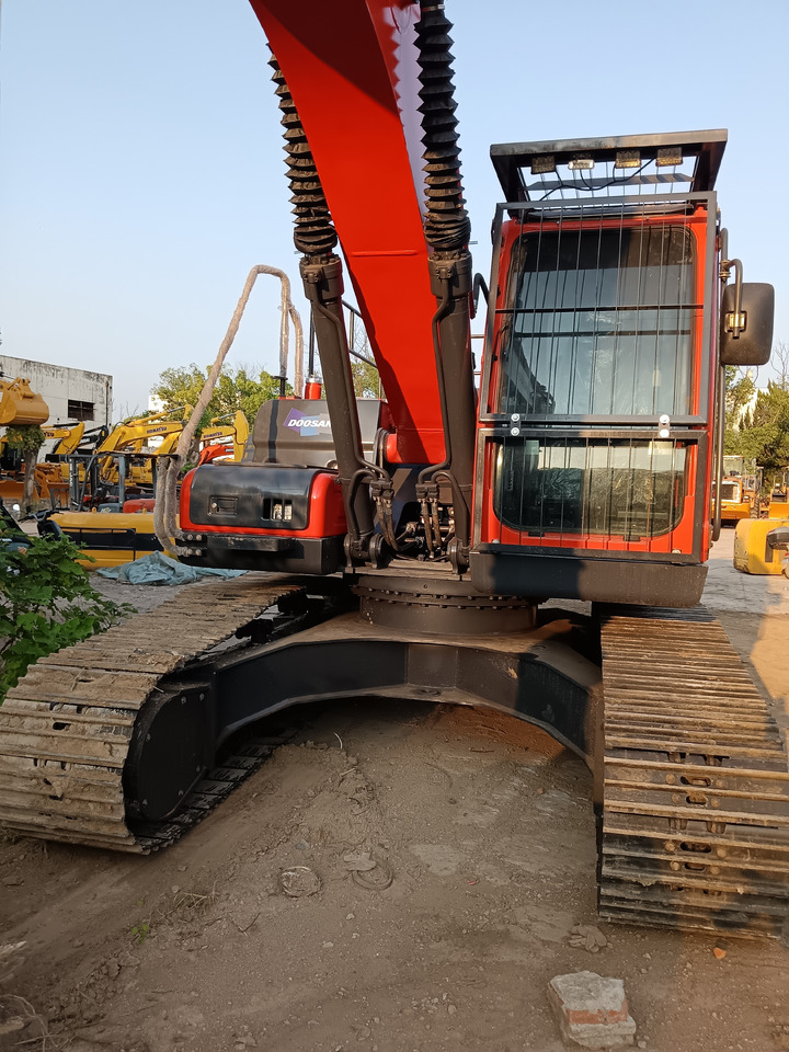 DOOSAN DX225LC-9C DX225 LCA - Гусеничный экскаватор: фото 3 DOOSAN DX225LC-9C DX225 LCA - Гусеничный экскаватор: фото 3