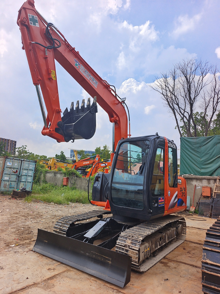 HITACHI ZAXIS 70 ZX 70 - Мини-экскаватор: фото 1 HITACHI ZAXIS 70 ZX 70 - Мини-экскаватор: фото 1