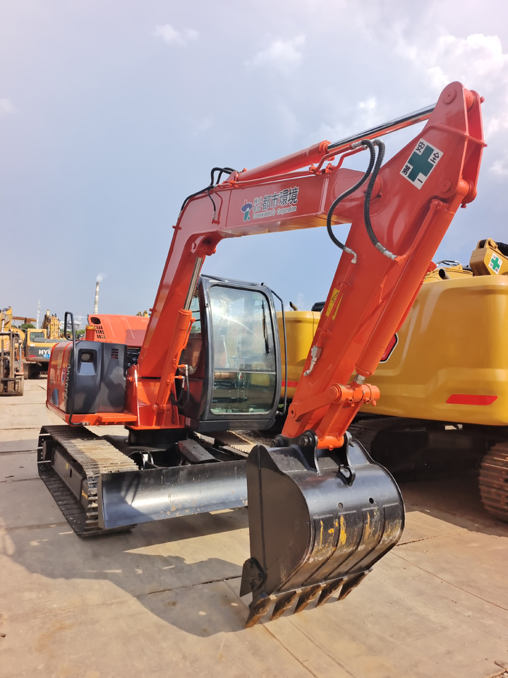 HITACHI ZX70 ZAXIS 70 - Мини-экскаватор: фото 3 HITACHI ZX70 ZAXIS 70 - Мини-экскаватор: фото 3