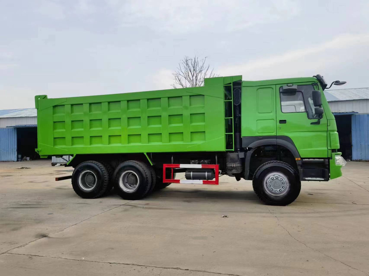 Самосвал HOWO 375: фото 9 Самосвал HOWO 375: фото 9