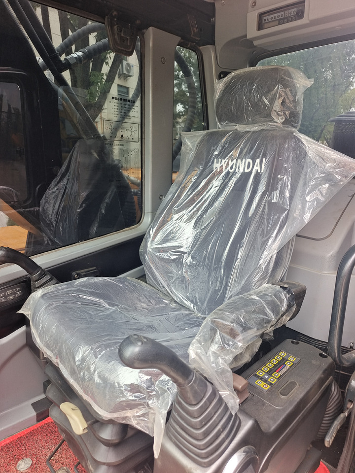 HYUNDAI 220-9S - Гусеничный экскаватор: фото 2 HYUNDAI 220-9S - Гусеничный экскаватор: фото 2