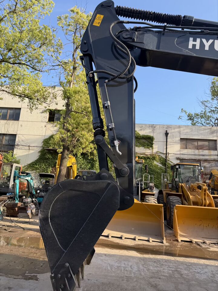 HYUNDAI R305-9S - Гусеничный экскаватор: фото 4 HYUNDAI R305-9S - Гусеничный экскаватор: фото 4