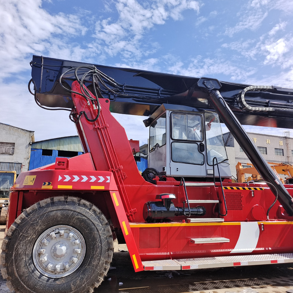 KALMAR drf450 DRF450 DRT DRD DRU DRS - Ричстакер: фото 5 KALMAR drf450 DRF450 DRT DRD DRU DRS - Ричстакер: фото 5