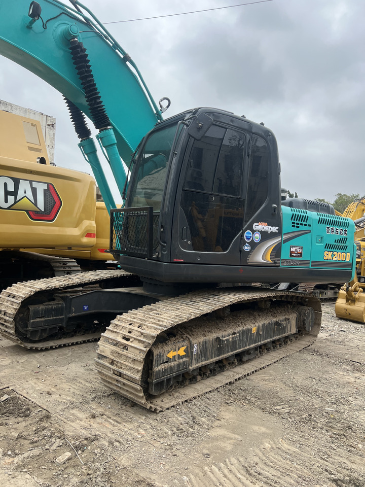 KOBELCO SK200-8 - Гусеничный экскаватор: фото 4 KOBELCO SK200-8 - Гусеничный экскаватор: фото 4