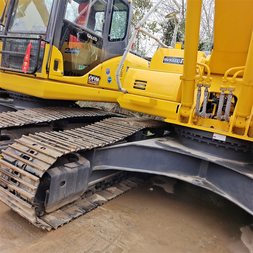KOMATSU PC210LC-8 - Гусеничный экскаватор: фото 4 KOMATSU PC210LC-8 - Гусеничный экскаватор: фото 4