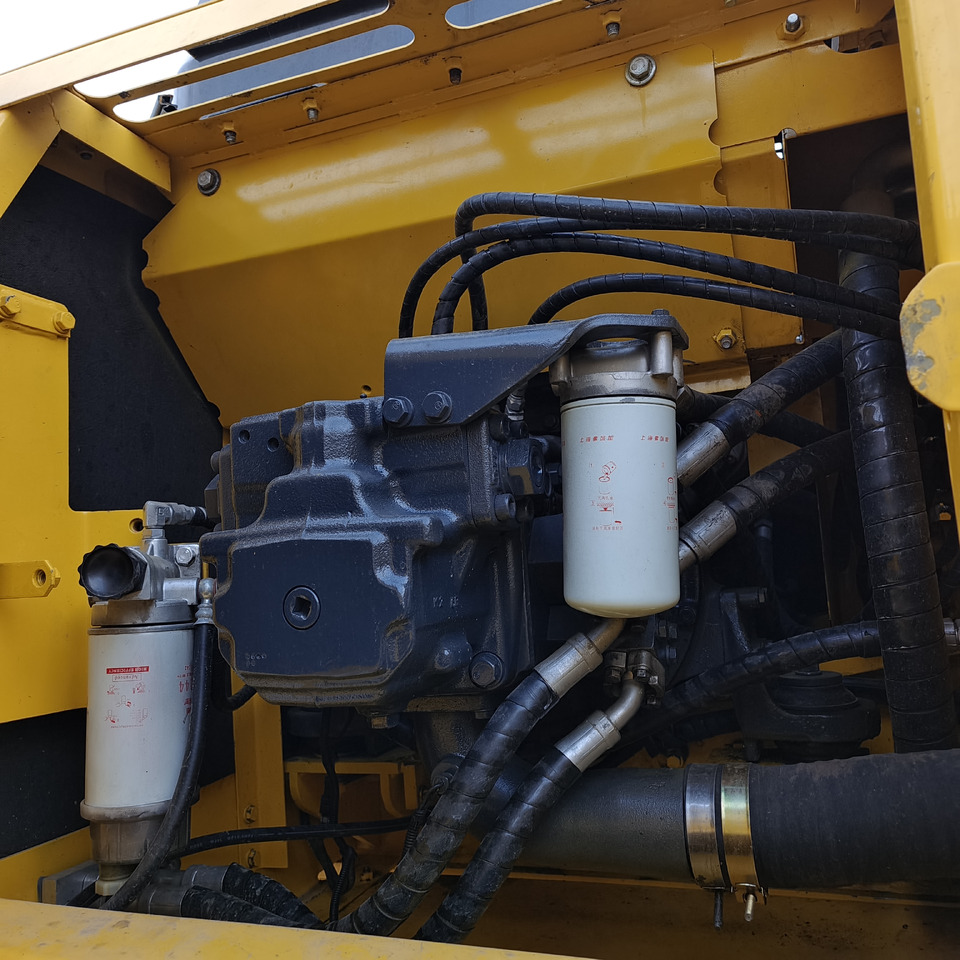 KOMATSU PC210LC-8 PC 210 - Гусеничный экскаватор: фото 4 KOMATSU PC210LC-8 PC 210 - Гусеничный экскаватор: фото 4