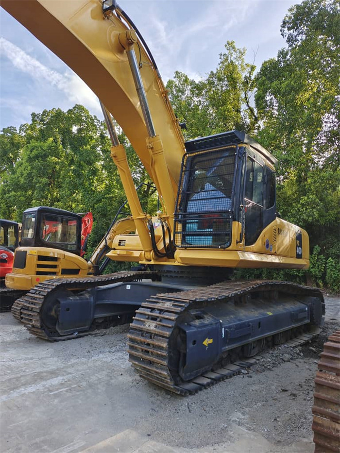 KOMATSU PC400-8R - Гусеничный экскаватор: фото 3 KOMATSU PC400-8R - Гусеничный экскаватор: фото 3