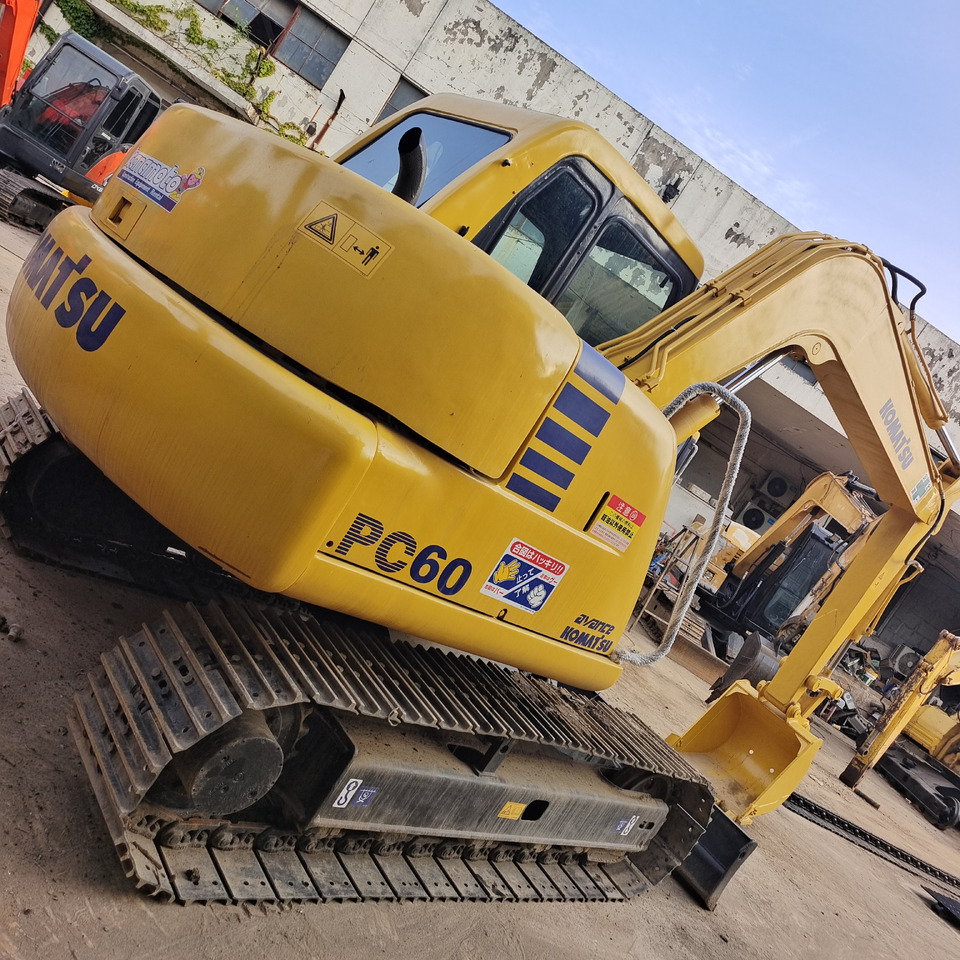 KOMATSU PC60 - Мини-экскаватор: фото 1 KOMATSU PC60 - Мини-экскаватор: фото 1