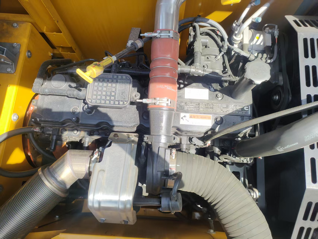 Новый Гусеничный экскаватор LIUGONG 920FG4 100% Brand New 21.5 TON 20 TON: фото 17 Новый Гусеничный экскаватор LIUGONG 920FG4 100% Brand New 21.5 TON 20 TON: фото 17