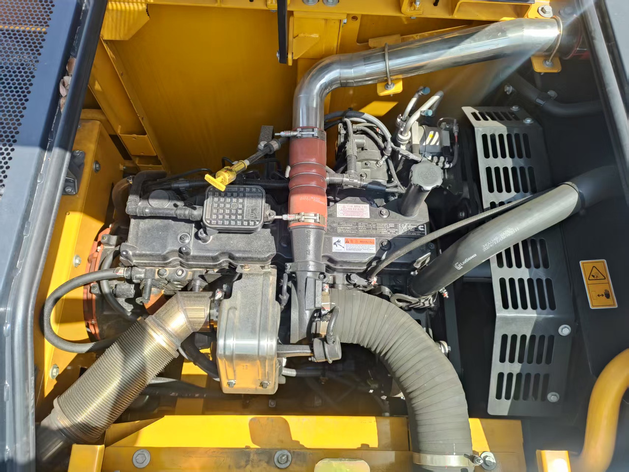 Новый Гусеничный экскаватор LIUGONG 920FG4 100% Brand New 21.5 TON 20 TON: фото 16 Новый Гусеничный экскаватор LIUGONG 920FG4 100% Brand New 21.5 TON 20 TON: фото 16