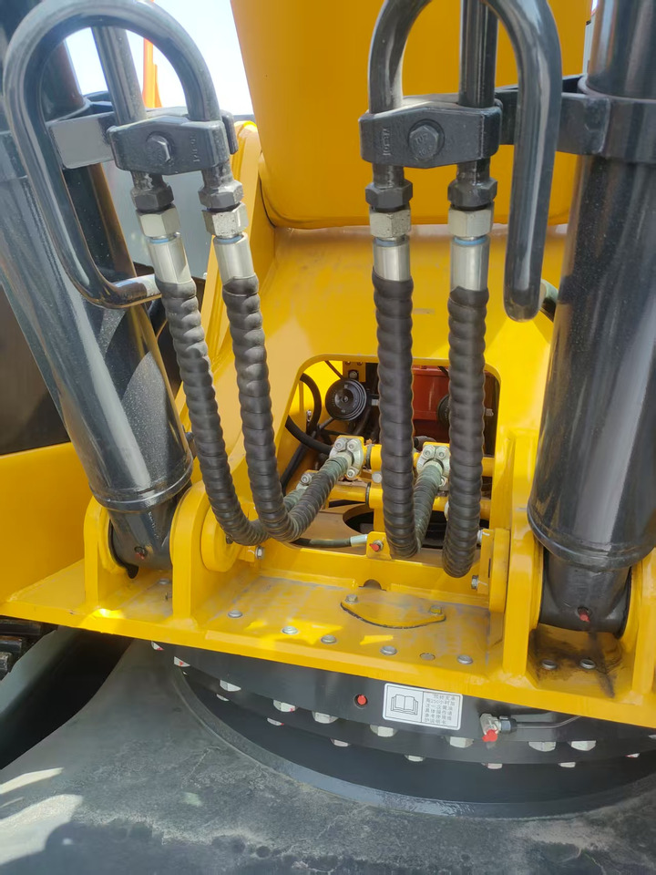 Новый Гусеничный экскаватор LIUGONG 920FG4 100% Brand New 21.5 TON 20 TON: фото 14 Новый Гусеничный экскаватор LIUGONG 920FG4 100% Brand New 21.5 TON 20 TON: фото 14