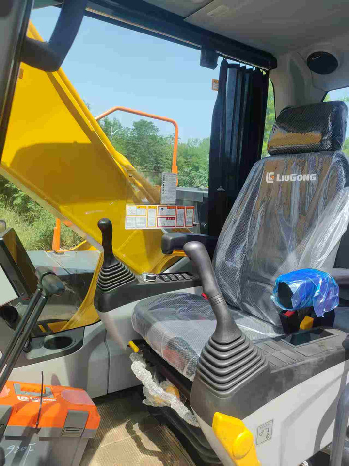 Новый Гусеничный экскаватор LIUGONG 920FG4 100% Brand New 21.5 TON 20 TON: фото 13 Новый Гусеничный экскаватор LIUGONG 920FG4 100% Brand New 21.5 TON 20 TON: фото 13