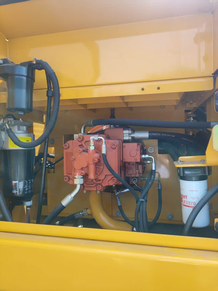 Новый Гусеничный экскаватор LIUGONG 920FG4 100% Brand New 21.5 TON 20 TON: фото 22 Новый Гусеничный экскаватор LIUGONG 920FG4 100% Brand New 21.5 TON 20 TON: фото 22