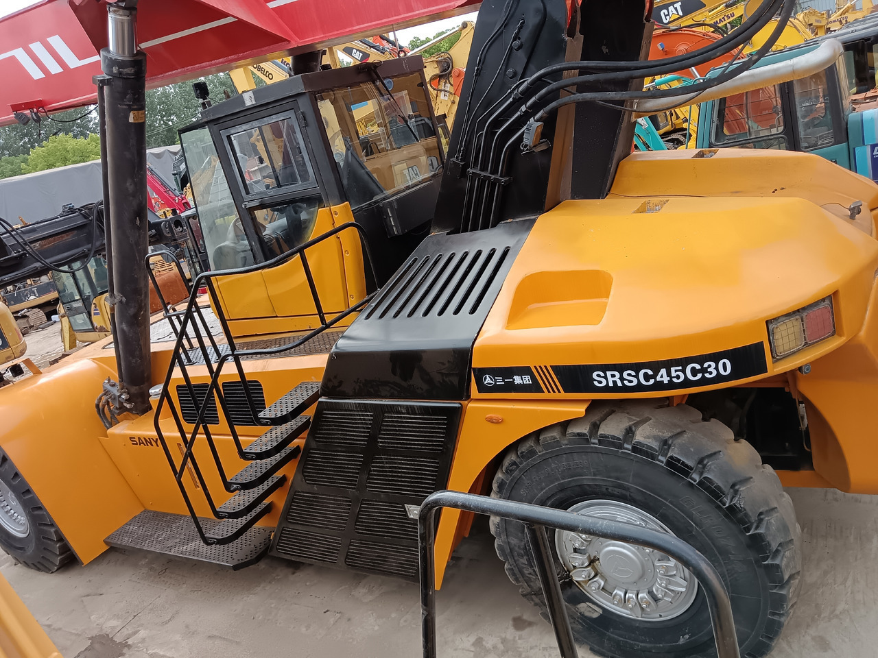 SANY SRSC 45C30 - Ричстакер: фото 2 SANY SRSC 45C30 - Ричстакер: фото 2