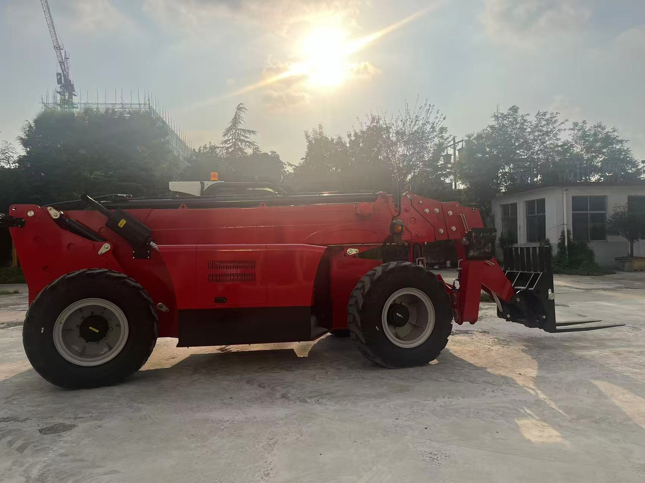 XCMG BRAND NEW 9 METER - Телескопический погрузчик: фото 4 XCMG BRAND NEW 9 METER - Телескопический погрузчик: фото 4