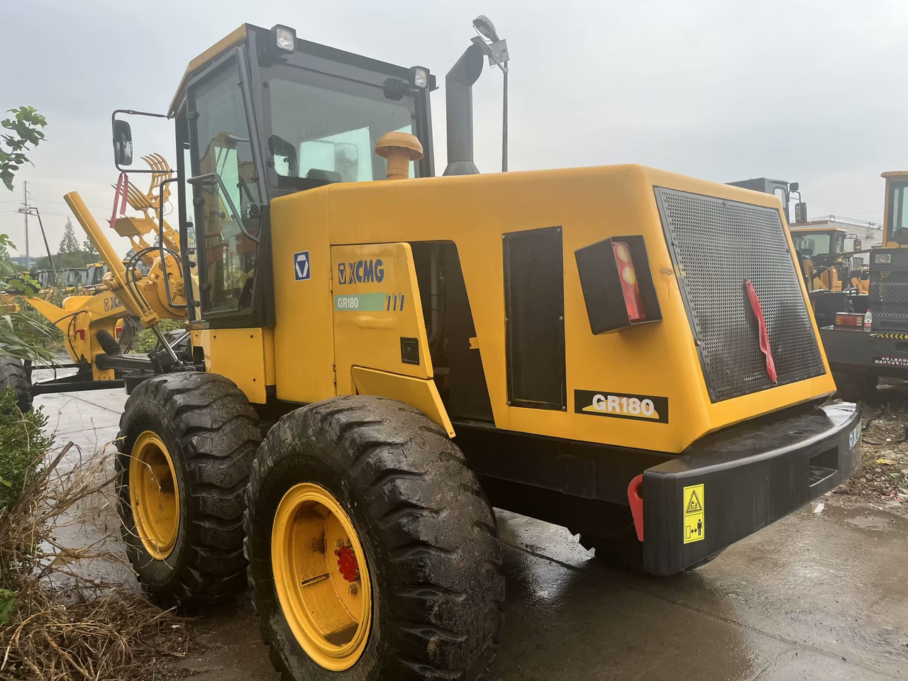 XCMG GR 180 GR1803 GR2153 - Грейдер: фото 3 XCMG GR 180 GR1803 GR2153 - Грейдер: фото 3