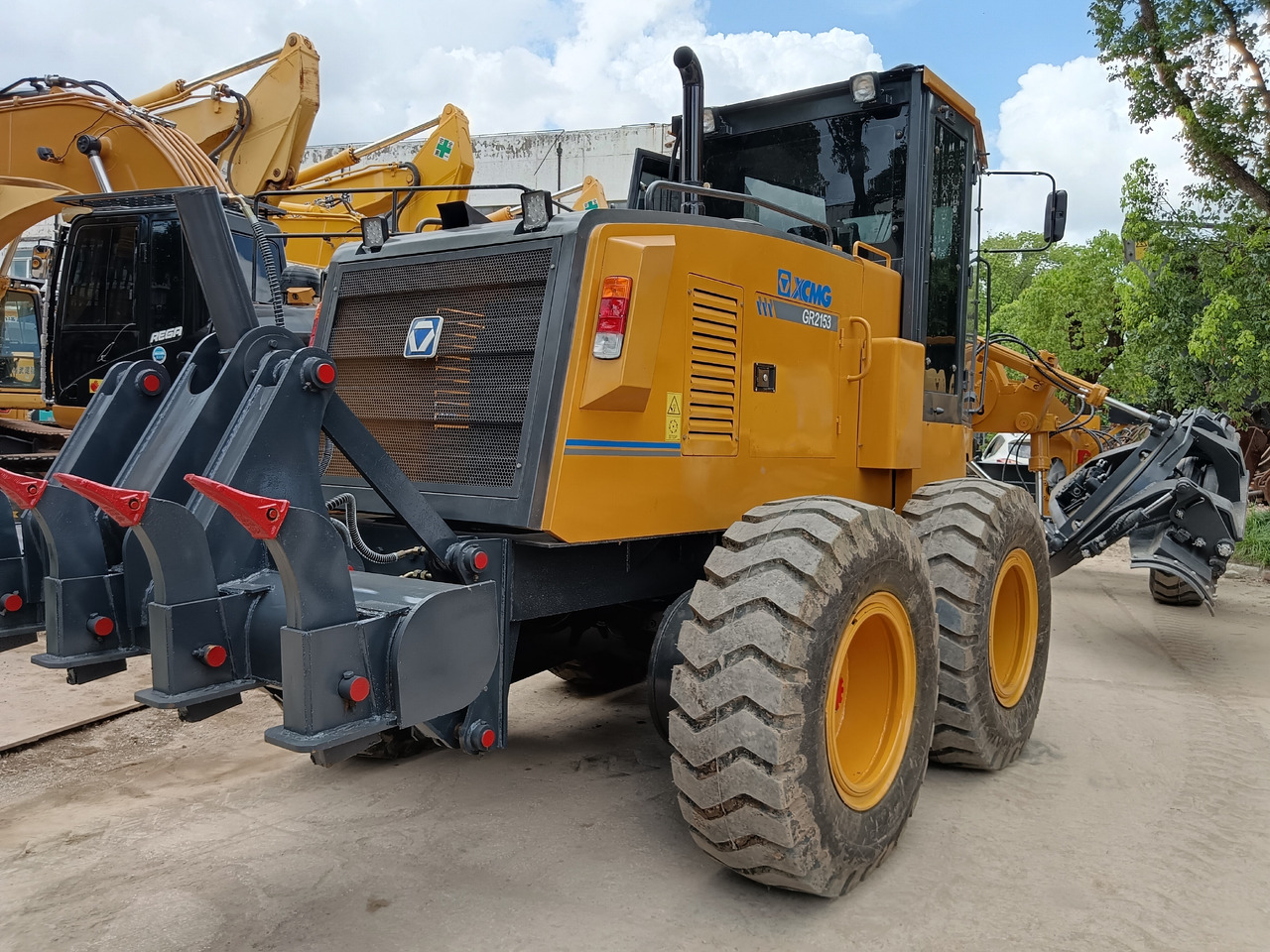 Грейдер XCMG GR2153 WITH RIPPER AND TWO BLADES: фото 6