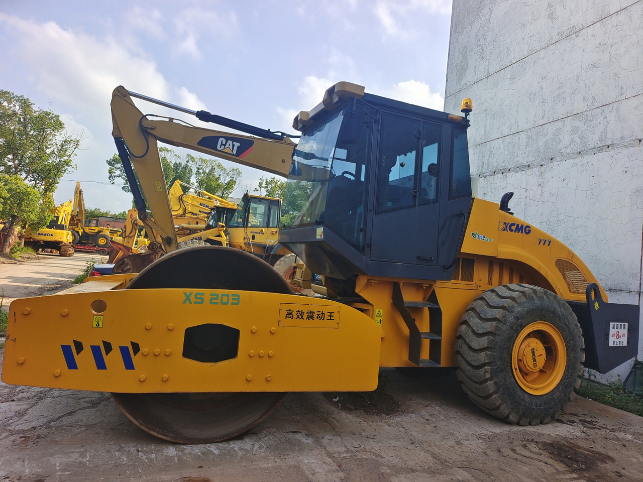 XCMG XS203J - Дорожный каток: фото 3 XCMG XS203J - Дорожный каток: фото 3