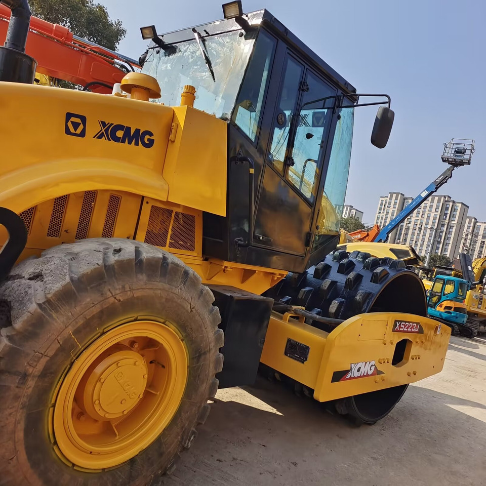 Дорожный каток XCMG XS223J WITH SHEEP FOOT PAD: фото 6