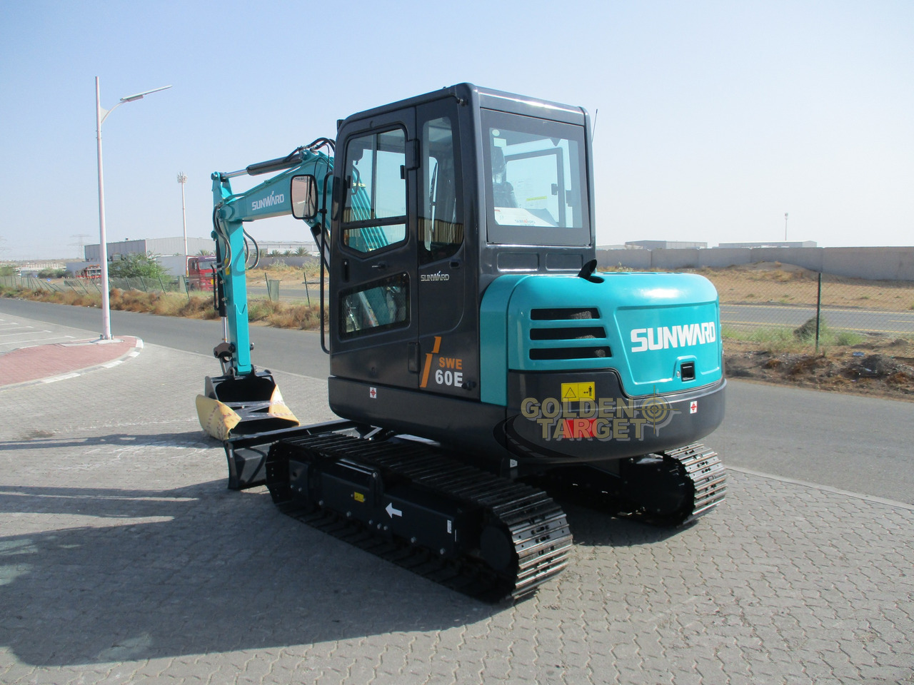 Sunward SWE60E Mini Hydraulic Excavator - Мини-экскаватор: фото 4 Sunward SWE60E Mini Hydraulic Excavator - Мини-экскаватор: фото 4