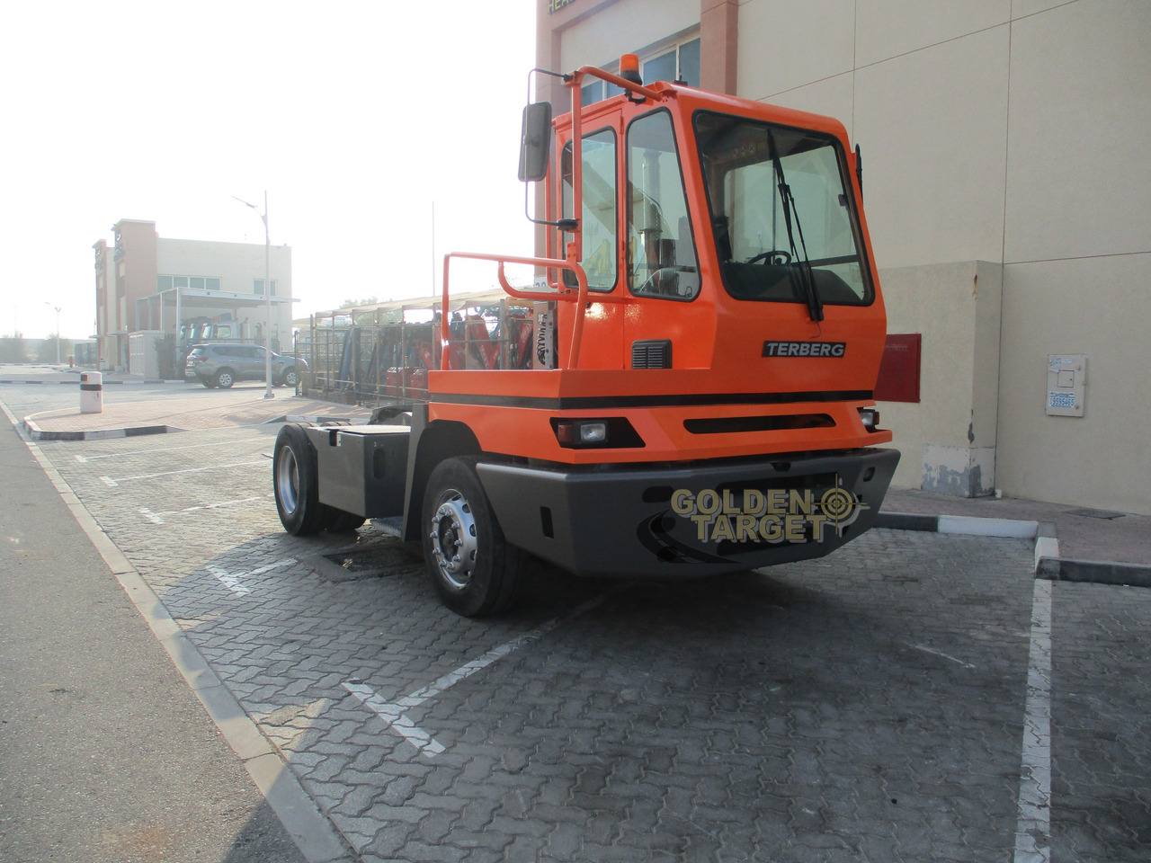 Terberg YT222 4x2 Terminal Truck - Терминальный тягач: фото 1 Terberg YT222 4x2 Terminal Truck - Терминальный тягач: фото 1