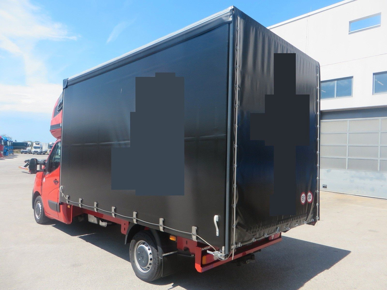Renault MASTER3 tilt body - Тентованный фургон: фото 4 Renault MASTER3 tilt body - Тентованный фургон: фото 4