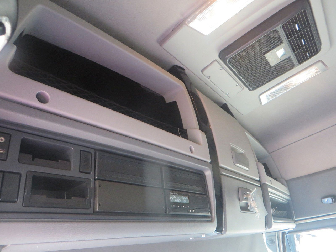 Тягач Renault T480 SC 4x2Tractor, Retarder: фото 14