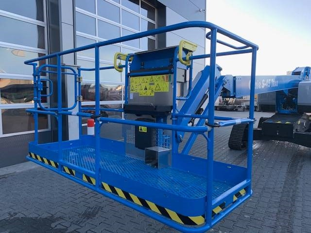 Телескопический подъемник Genie S 45 XC Trax: фото 6