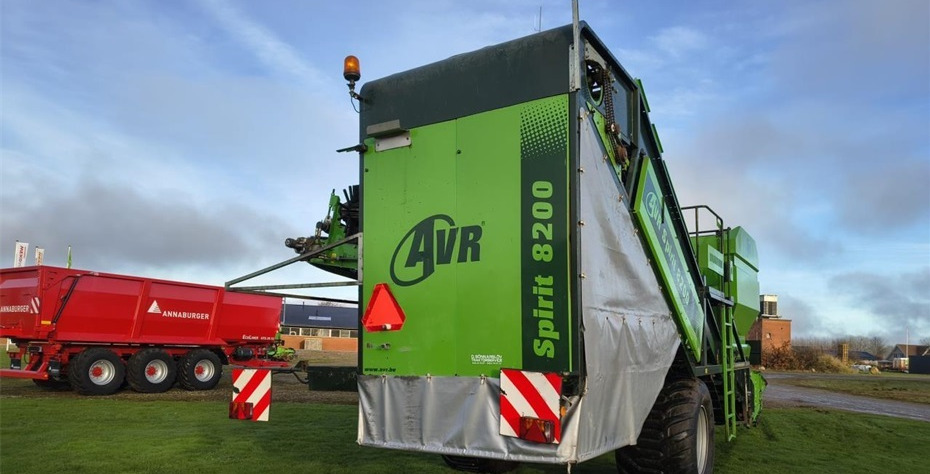 AVR 8200 - Картофелеуборочный комбайн: фото 4 AVR 8200 - Картофелеуборочный комбайн: фото 4