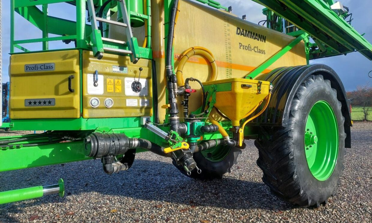 Dammann ANP 5036 Profi Class - Прицепной опрыскиватель: фото 4 Dammann ANP 5036 Profi Class - Прицепной опрыскиватель: фото 4