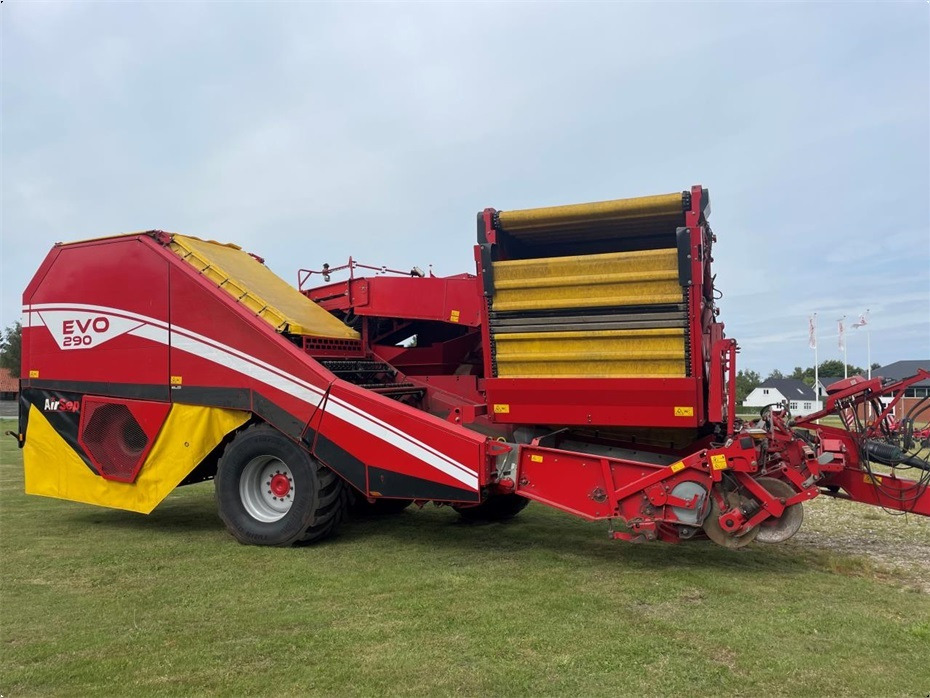 Grimme
EVO 290 AirSep - Картофелеуборочный комбайн: фото 2 Grimme
EVO 290 AirSep - Картофелеуборочный комбайн: фото 2