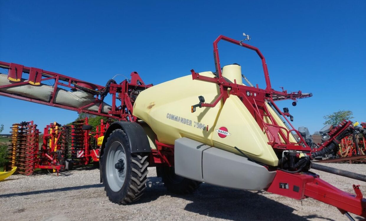 Прицепной опрыскиватель Hardi Commander 7000i - 28m Twin: фото 8