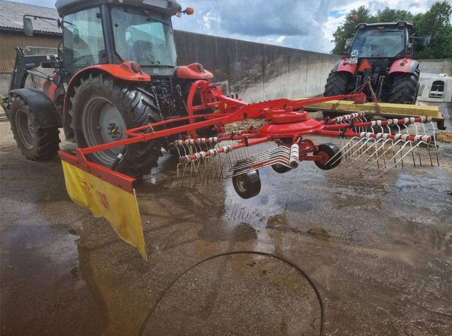 SIP 350 T rive - Сеноворошилка: фото 1 SIP 350 T rive - Сеноворошилка: фото 1