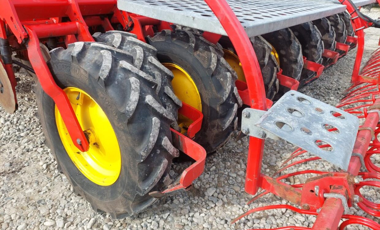 Väderstad RAPID 400 C Super XL - Сеялка: фото 5 Väderstad RAPID 400 C Super XL - Сеялка: фото 5