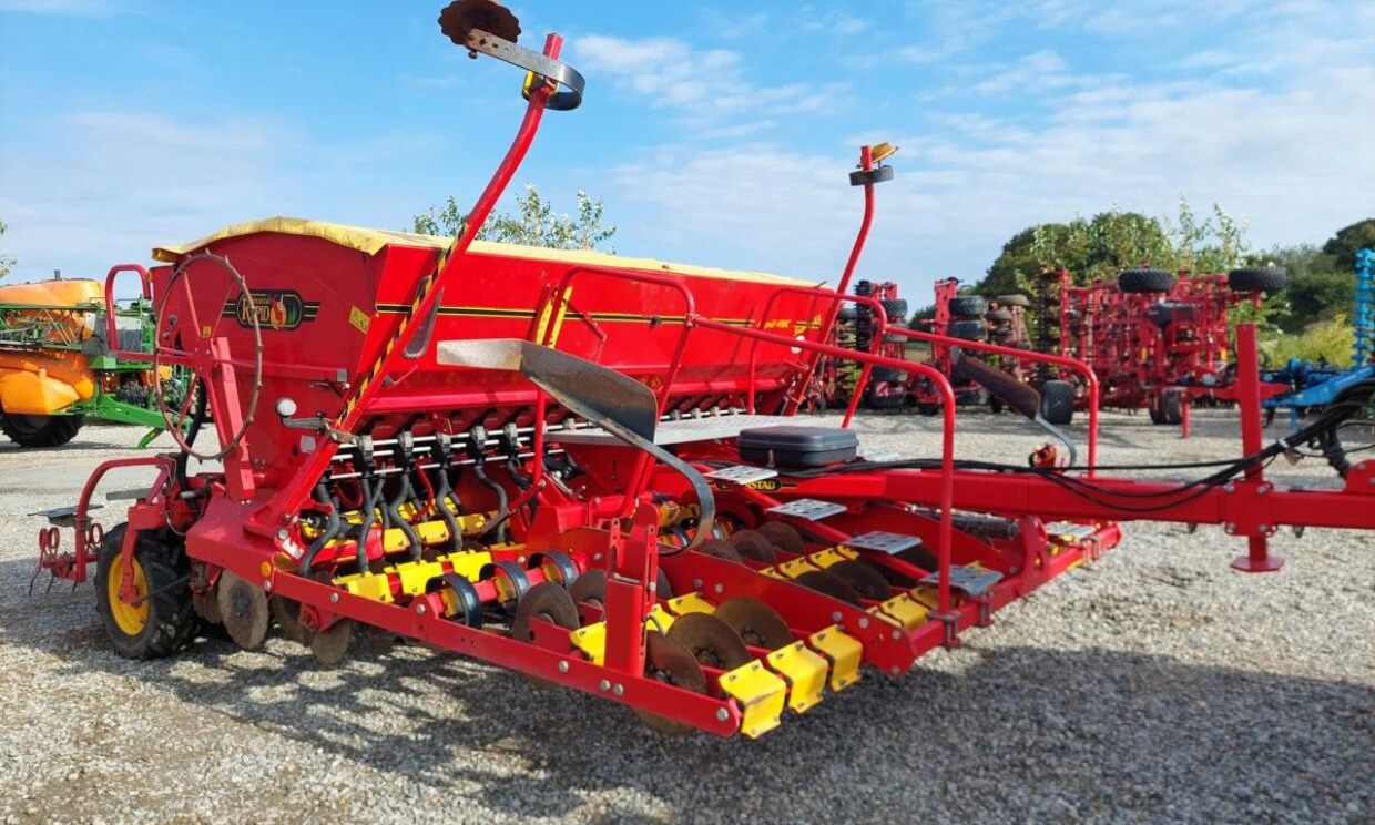 Väderstad Rapid 400C Super XL m Biodrill - Сеялка: фото 2 Väderstad Rapid 400C Super XL m Biodrill - Сеялка: фото 2