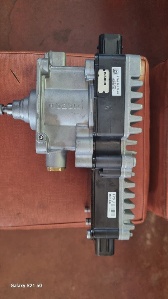 WABCO GATE CYLINDER 3 PEDAL NEW A Mercedes-Benz ACTROS MP2 MP3 - Блок управления для Грузовиков: фото 3 WABCO GATE CYLINDER 3 PEDAL NEW A Mercedes-Benz ACTROS MP2 MP3 - Блок управления для Грузовиков: фото 3