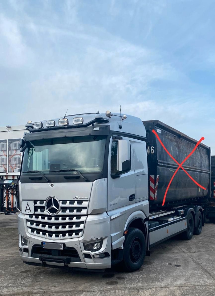 Mercedes-Benz Acocs 2548 6x2 Hakenabroller - Крюковой мультилифт: фото 1 Mercedes-Benz Acocs 2548 6x2 Hakenabroller - Крюковой мультилифт: фото 1